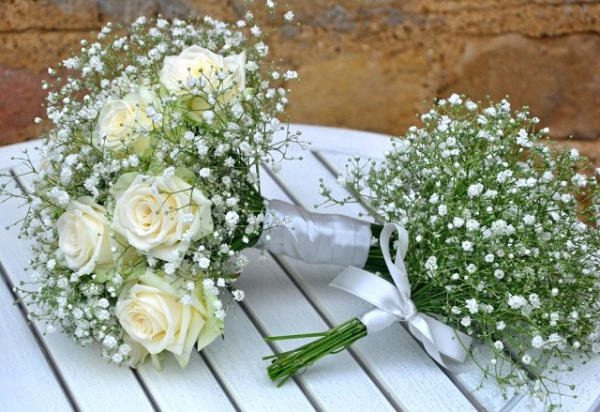Lưu ý khi sử dụng hoa cưới baby hồng cho tiệc cưới
