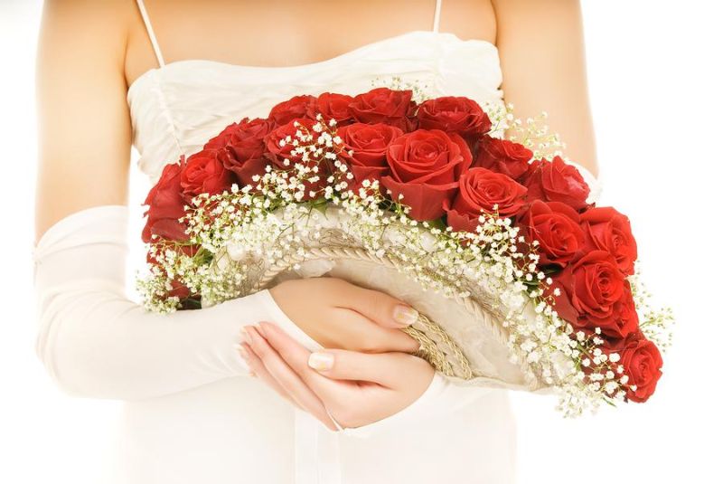Mẫu hoa cưới cầm tay dạng quạt xòe