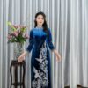 Áo Dài Ngồi Sui Xanh Coban Nhung Hạc Đính Đá Trắng Xl-CNBTXN26